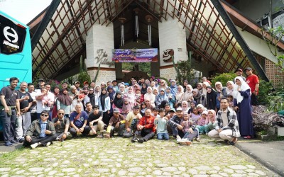 Semangat Kebersamaan MI Mazro'atul Ulum Terjalin Erat dalam Family Gathering 2025